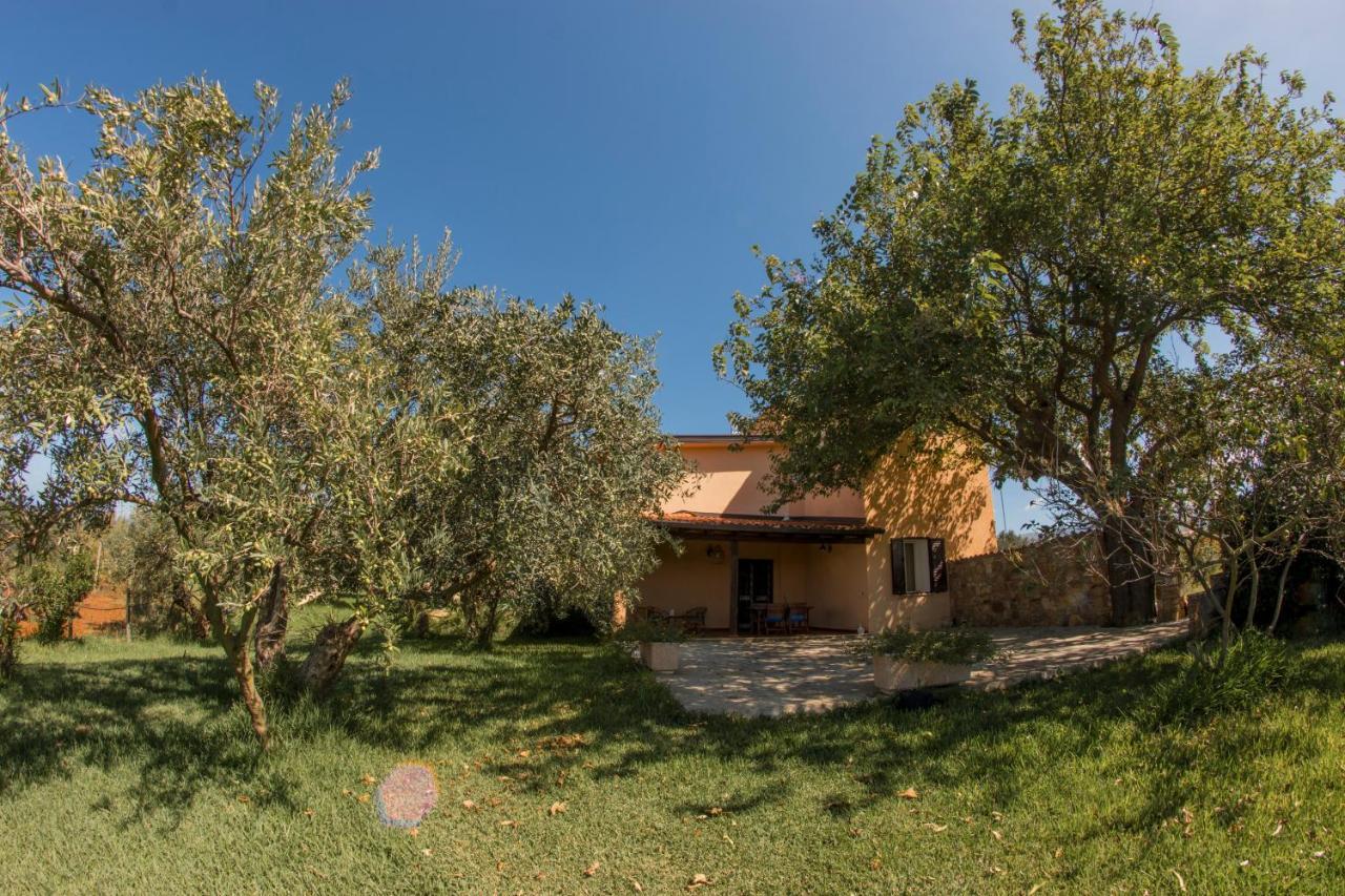 פרטיניצ'ו Villa Con Piscina Casale Di Gio Nel Golfo Di Castellammare מראה חיצוני תמונה