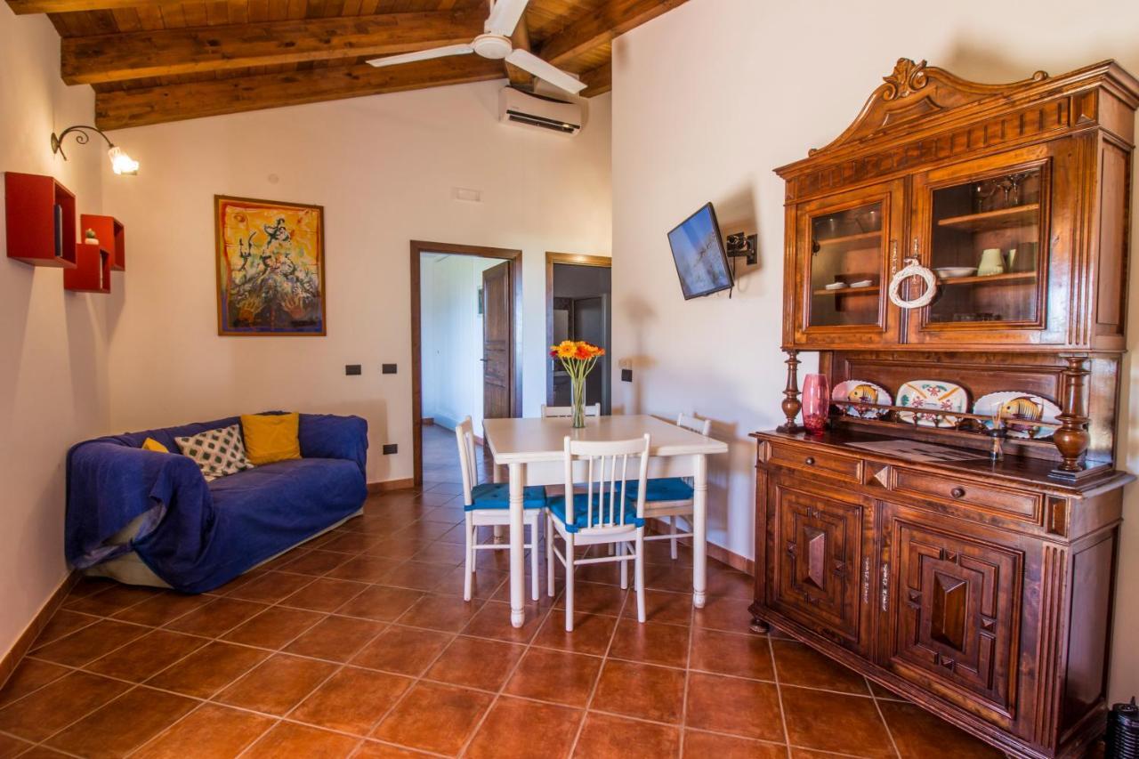 פרטיניצ'ו Villa Con Piscina Casale Di Gio Nel Golfo Di Castellammare מראה חיצוני תמונה
